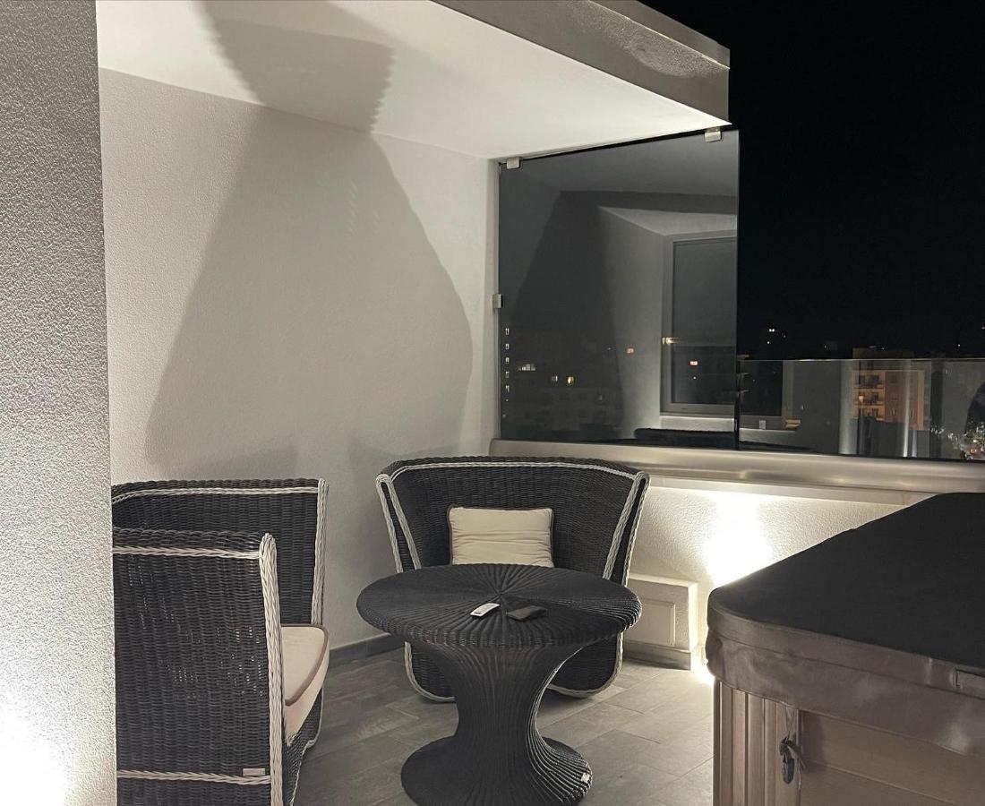 18 Dante Luxury Suites Κάλιαρι Εξωτερικό φωτογραφία